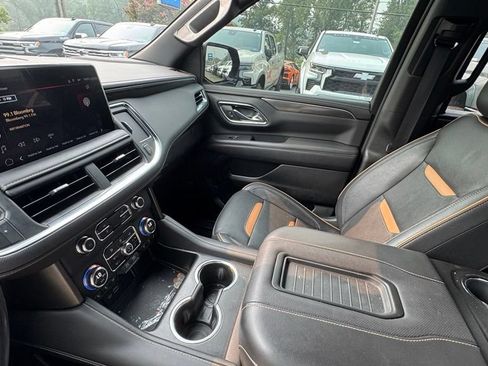 Used 2023 GMC Yukon XL AT4 w/ AT4 Premium Package AWD/4WD image 21