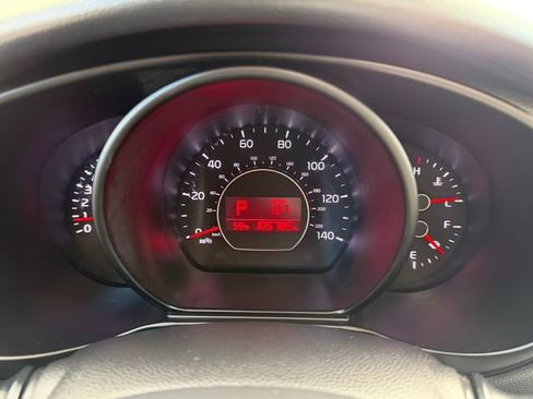 Used 2015 Kia Soul ! image 17