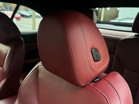 Used 2022 BMW M440i Convertible w/ Premium Package image 23