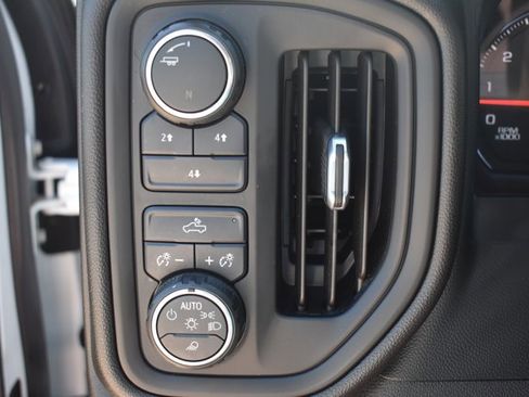 Used 2021 Chevrolet Silverado 2500 Custom w/ Custom Value Package AWD/4WD image 24