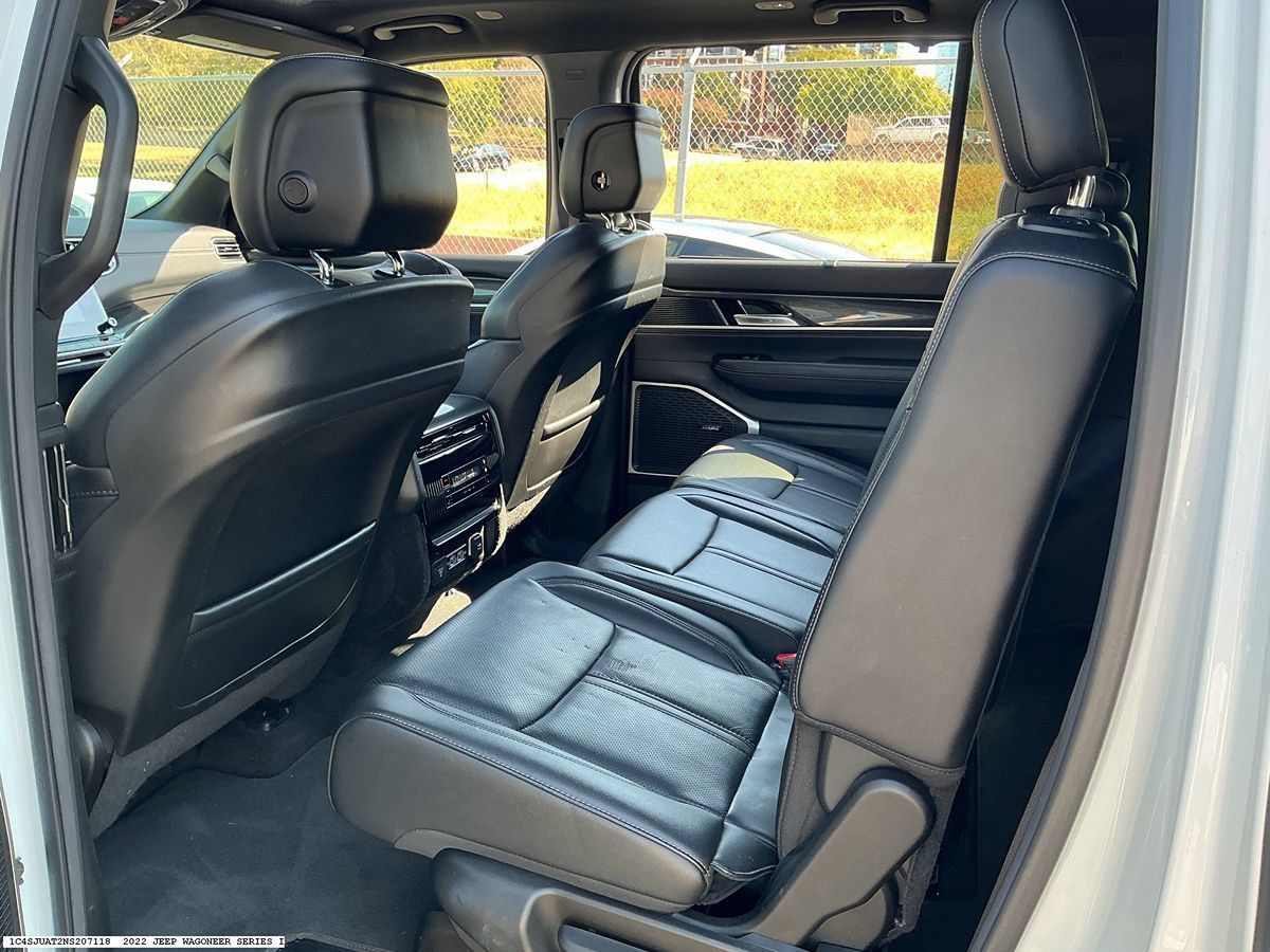 Used 2022 Jeep Wagoneer Series I w/ Convenience Group I RWD image 9