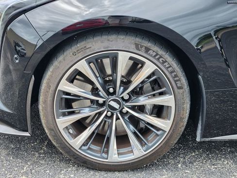 Used 2025 Cadillac CT5 V Blackwing w/ Carbon Fiber 2 Package image 9