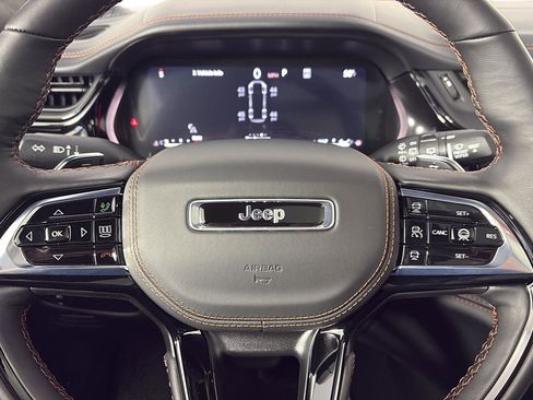 New 2026 Jeep Grand Cherokee L Summit w/ Obsidian Package image 17