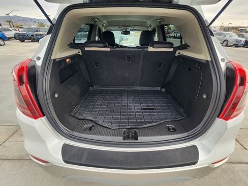 Used 2018 Buick Encore Preferred image 17