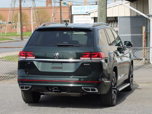 Used 2022 Volkswagen Atlas SEL Premium image 8