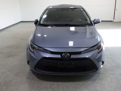 Used 2024 Toyota Corolla LE image 6