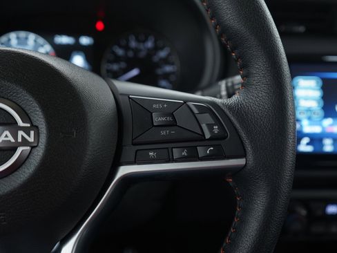 Used 2023 Nissan Kicks SR w/ SR Premium Package image 25