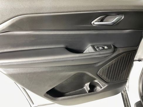 New 2025 Jeep Grand Cherokee L Laredo AWD/4WD image 36