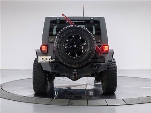 Used 2015 Jeep Wrangler Unlimited Sport w/ Quick Order Package 24S AWD/4WD image 4