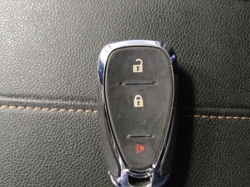 Used 2019 Chevrolet Traverse LS FWD image 32