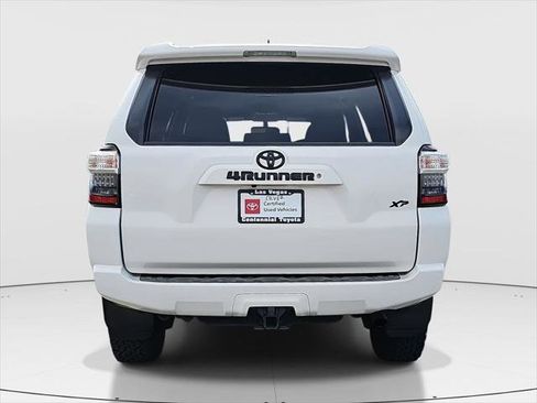 Certified 2017 Toyota 4Runner SR5 image 6