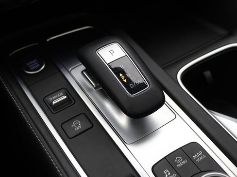 Used 2023 INFINITI QX60 Luxe w/ Performance Audio Package image 25