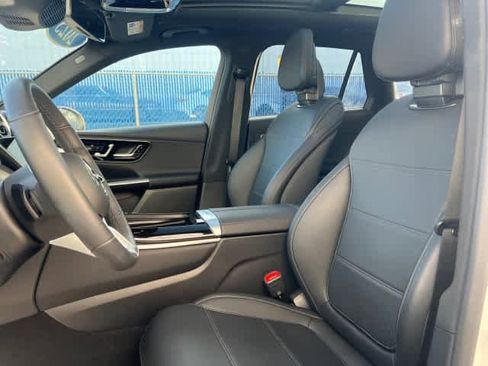 Certified 2025 Mercedes-Benz GLC 300 4MATIC image 10