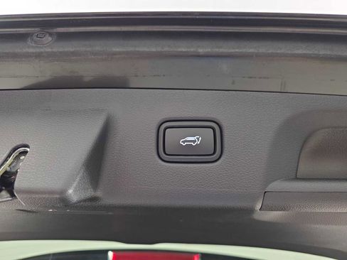 Used 2023 Hyundai Palisade SEL w/ Cargo Package image 29