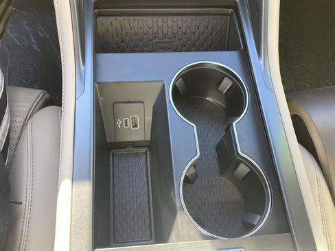 New 2025 Lincoln Nautilus Reserve image 29