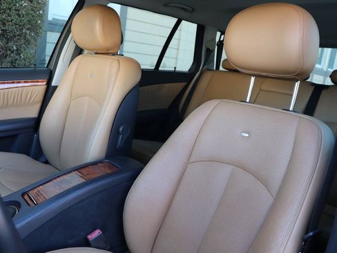 Used 2006 Mercedes-Benz E 500 4MATIC Wagon image 12