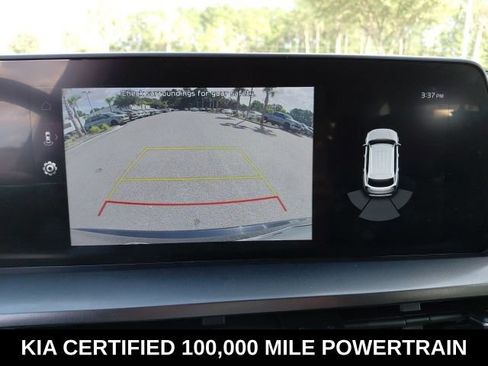 Certified 2024 Kia Telluride LX FWD image 17