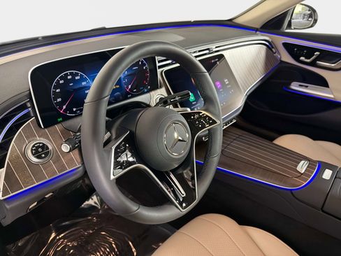 Used 2026 Mercedes-Benz E 350 4MATIC Sedan image 41