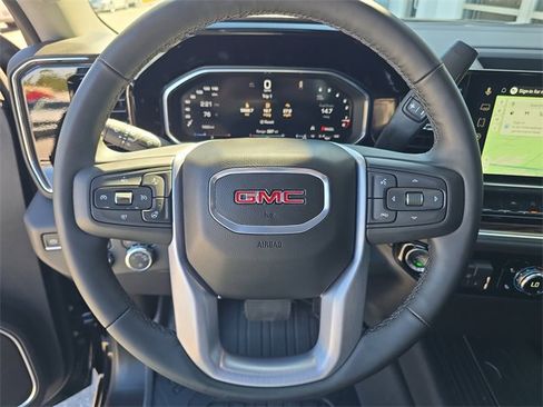 New 2026 GMC Sierra 1500 SLE w/ Preferred Package image 25