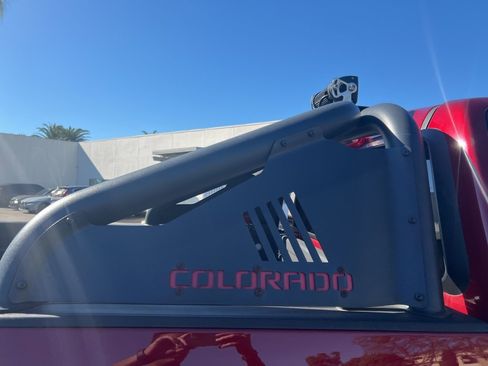 Used 2018 Chevrolet Colorado Z71 image 5