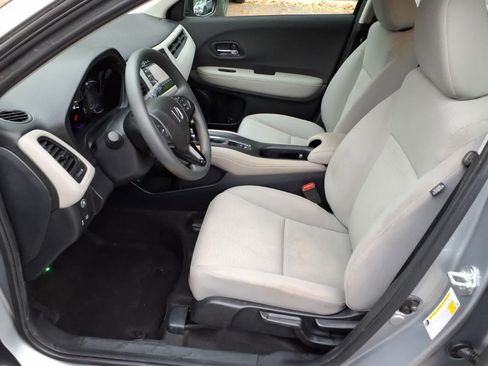 Used 2022 Honda HR-V LX image 15