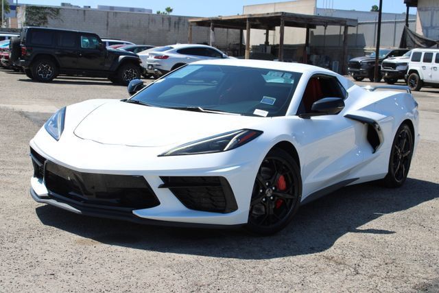 Used 2021 Chevrolet Corvette Stingray Convertible w/ 1LT RWD image 9