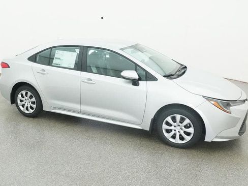 New 2026 Toyota Corolla LE image 12