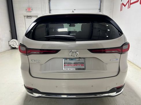 Used 2024 MAZDA CX-90 Plug-In Hybrid w/ Premium Plus AWD/4WD image 6