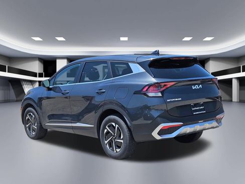 Certified 2023 Kia Sportage LX AWD/4WD image 4