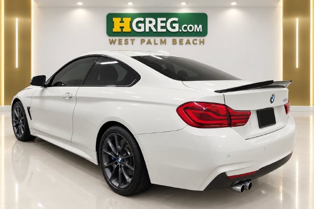 Used 2019 BMW 430i Coupe w/ M Sport Package RWD image 2