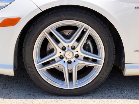 Used 2012 Mercedes-Benz E 350 Sedan image 10