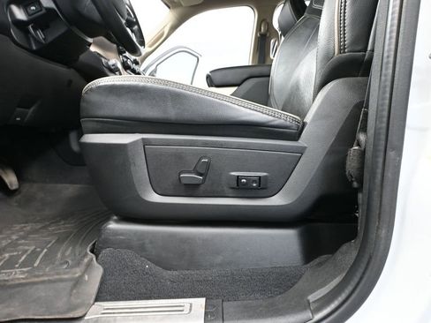 Used 2022 RAM 2500 Laramie AWD/4WD image 23