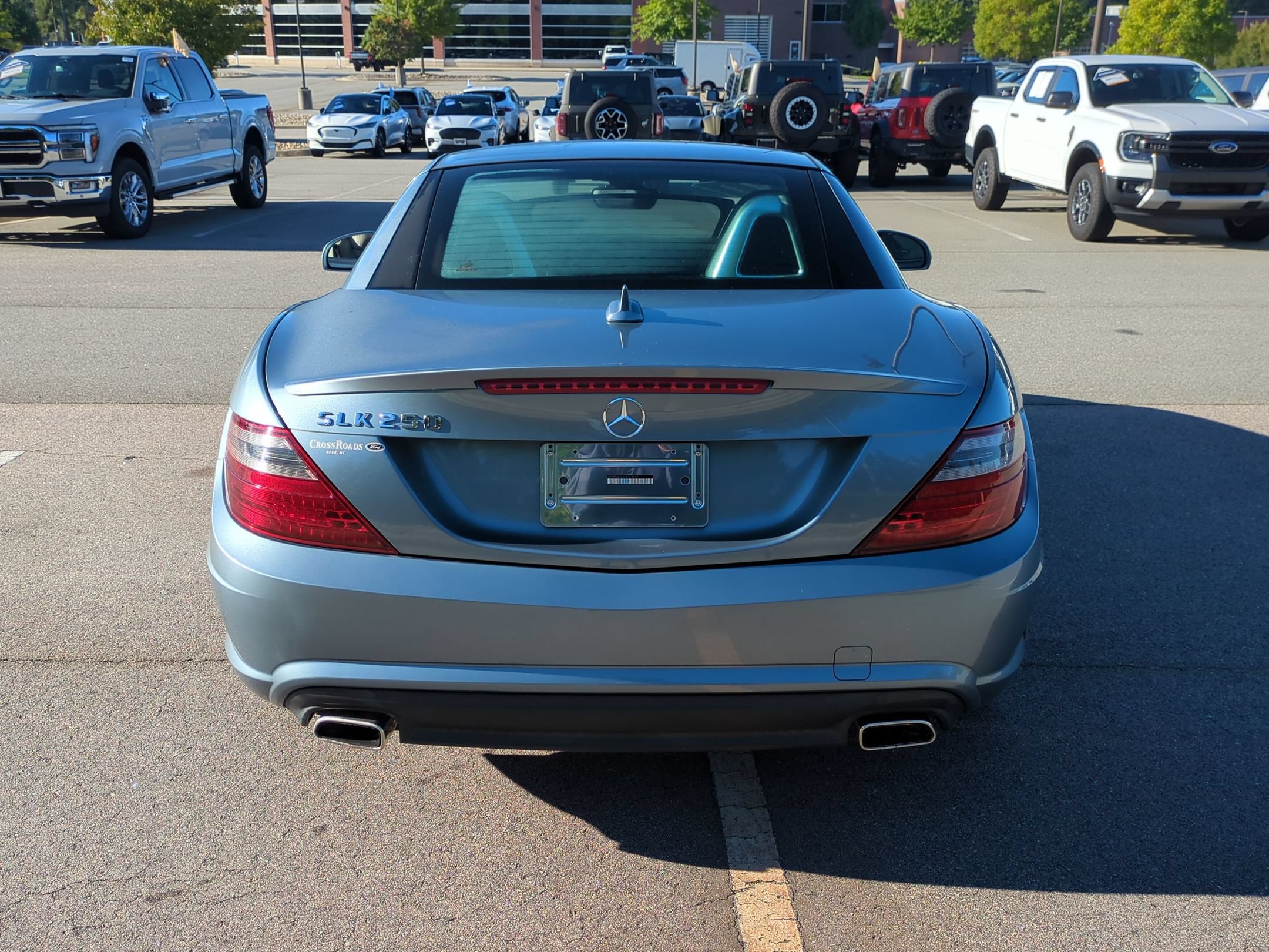 Used 2013 Mercedes-Benz SLK 250 image 5