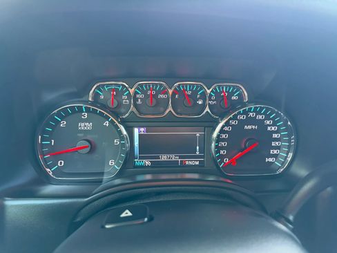 Used 2015 Chevrolet Tahoe LTZ RWD image 20