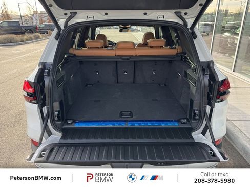New 2026 BMW X5 xDrive50e image 6
