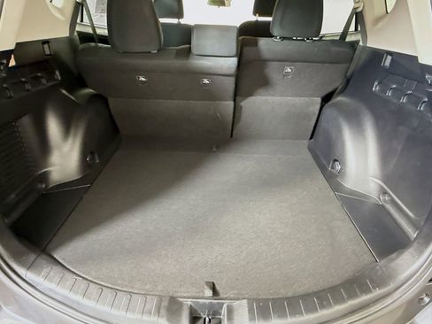 Certified 2016 Toyota RAV4 LE image 22