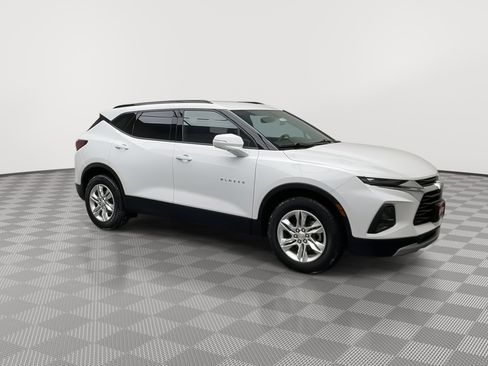 Used 2019 Chevrolet Blazer LT image 40