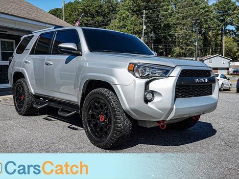 Used 2019 Toyota 4Runner SR5 image 10