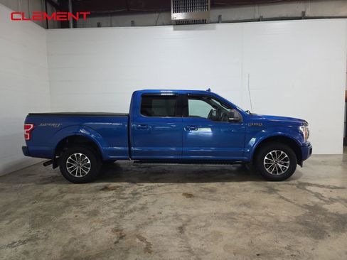 Used 2018 Ford F150 XLT w/ Equipment Group 301A Mid image 4