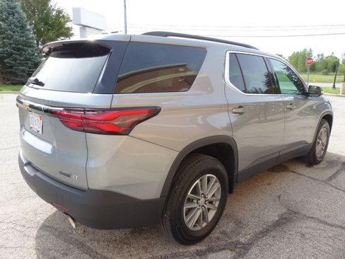 Used 2023 Chevrolet Traverse LT AWD/4WD image 13