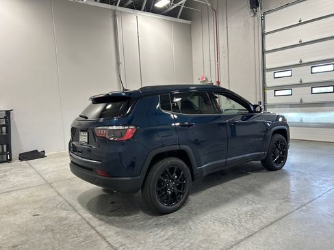 New 2026 Jeep Compass Latitude AWD/4WD image 6