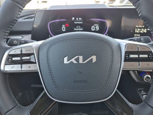 New 2025 Kia Telluride S image 20