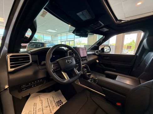 New 2026 Toyota Tundra Platinum AWD/4WD image 14
