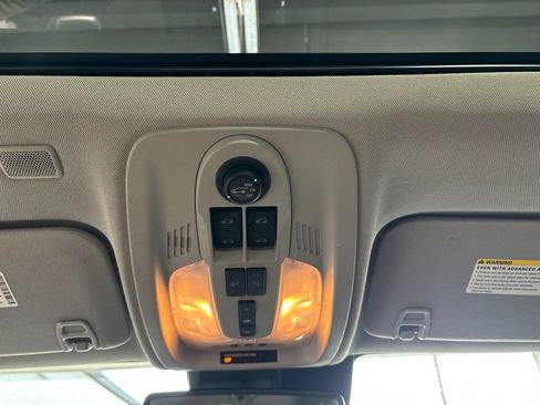 Used 2017 GMC Terrain Denali AWD/4WD image 18