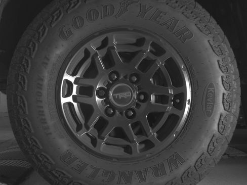 Used 2022 Toyota Tacoma TRD Pro AWD/4WD image 10