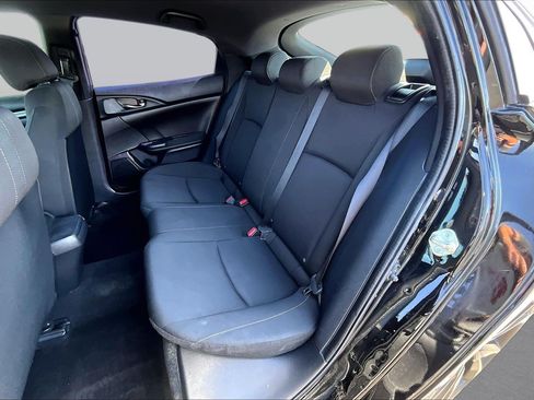 Used 2017 Honda Civic Sport image 25