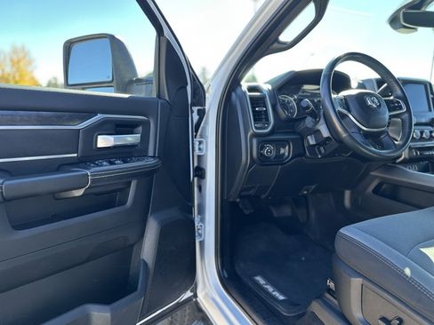 Used 2024 RAM 2500 Big Horn w/ Off Road Package image 13