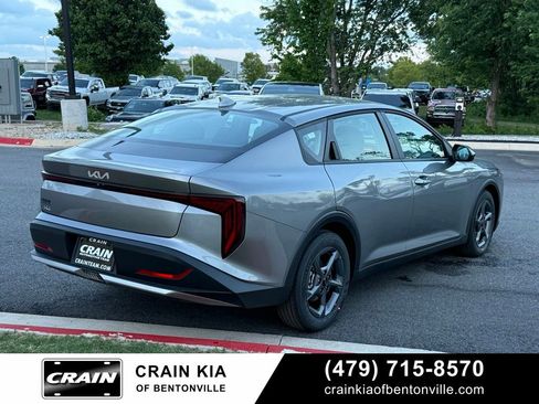 New 2026 Kia K4 FWD image 7