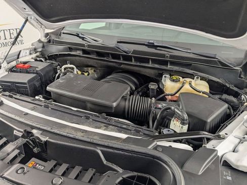 Certified 2023 GMC Yukon XL Denali image 38