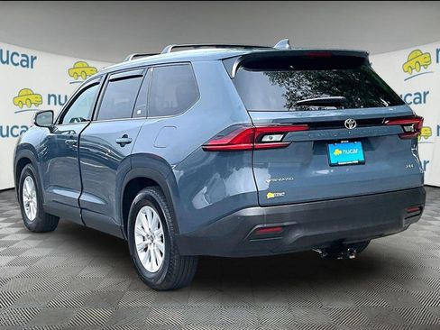 Used 2025 Toyota Grand Highlander AWD Hybrid image 4